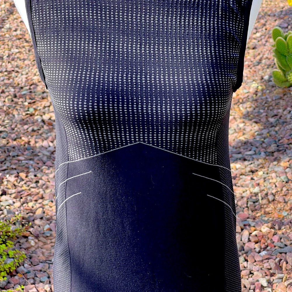 STRETCHY TOP - Picture 2 of 4